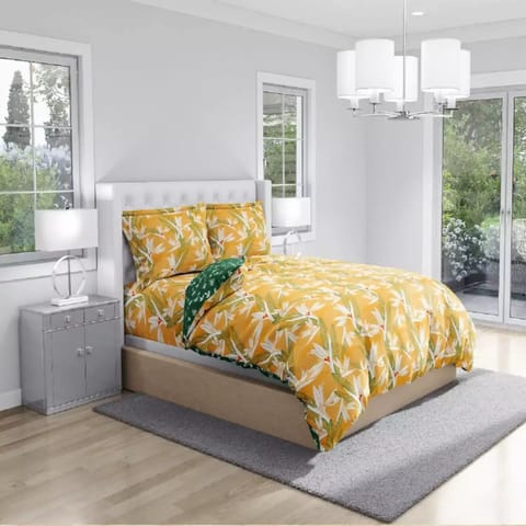 Swaas 100% Pure Cotton Yellow Tropical Treasure Single Bedsheet Set