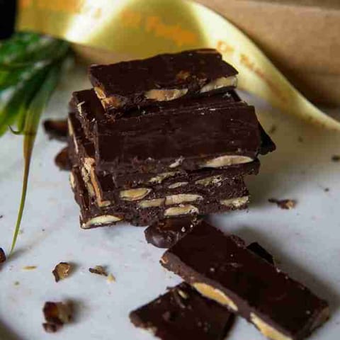 O Fudge Dark Chocolate Almond Brittle 100gms
