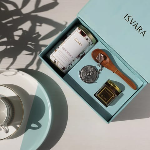 Isvara Tte-tea Gift Set