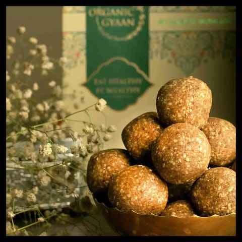 Organic Gyaan Til Ladoo Made With A2 Ghee And Jaggery 250g
