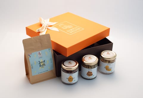 Simply Delish All Season Gift Box (4 Products) - Jowar Puff, Gur Chana, Chilli Lemon Cashew, Honey Roasted Almonds