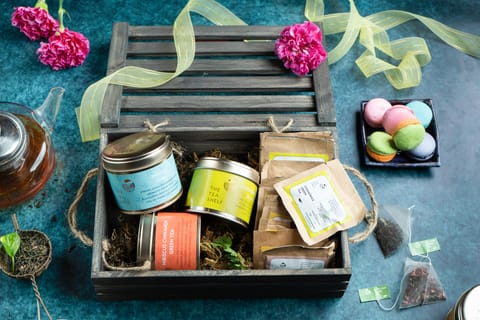 The Tea Shelf Chestnut Tea Gift Box | Pack of 6